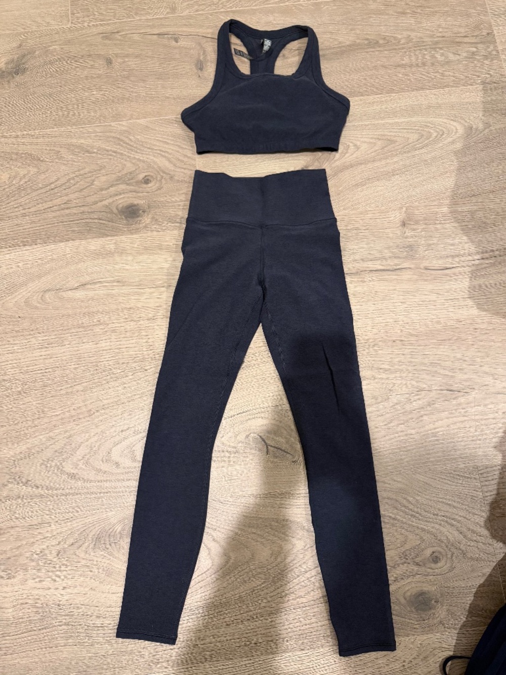 Vuori Legging and Crop Top Set